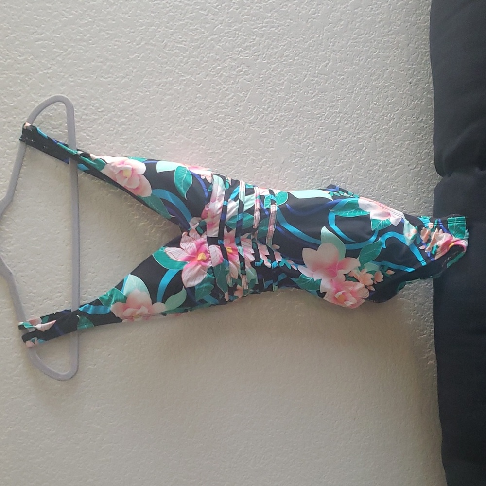 La blanca one pcs bodysuit